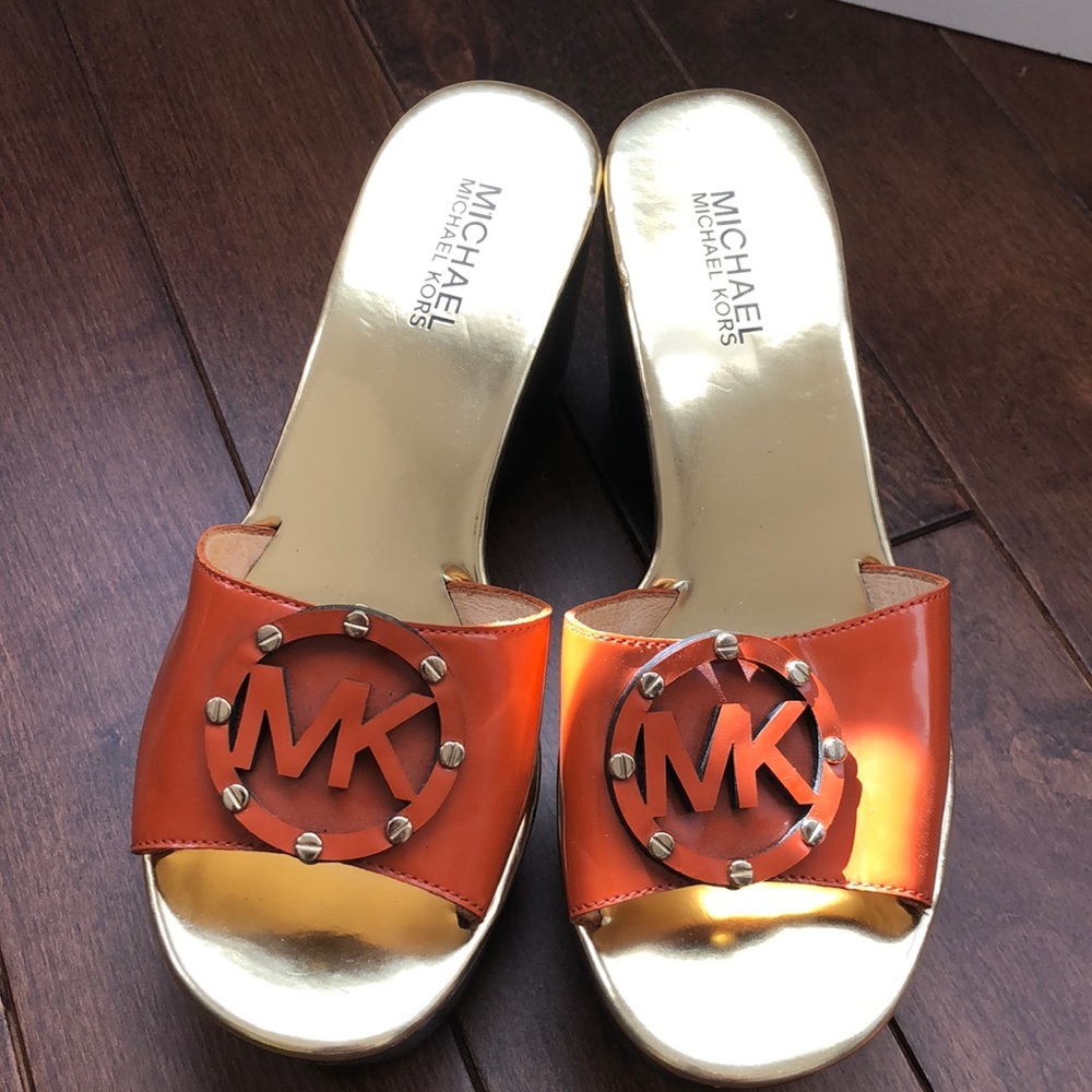 MK sandals
